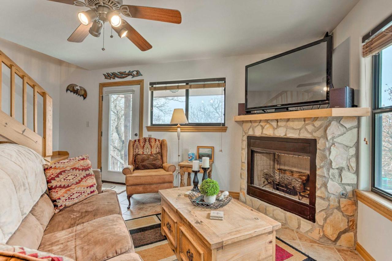 Medicine Park Cabin Rental With Mountain View 外观 照片
