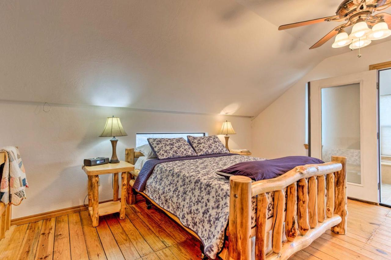 Medicine Park Cabin Rental With Mountain View 外观 照片